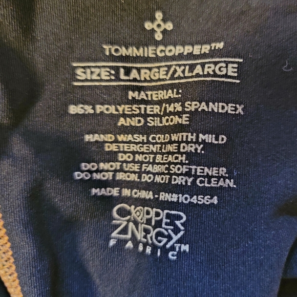 Tommie Copper L/XL Knee Compression Sleeve breathable all day support - Picture 7 of 9